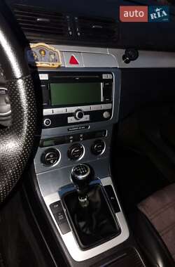 Универсал Volkswagen Passat 2006 в Кривом Озере