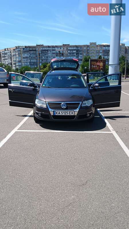 Універсал Volkswagen Passat 2009 в Києві