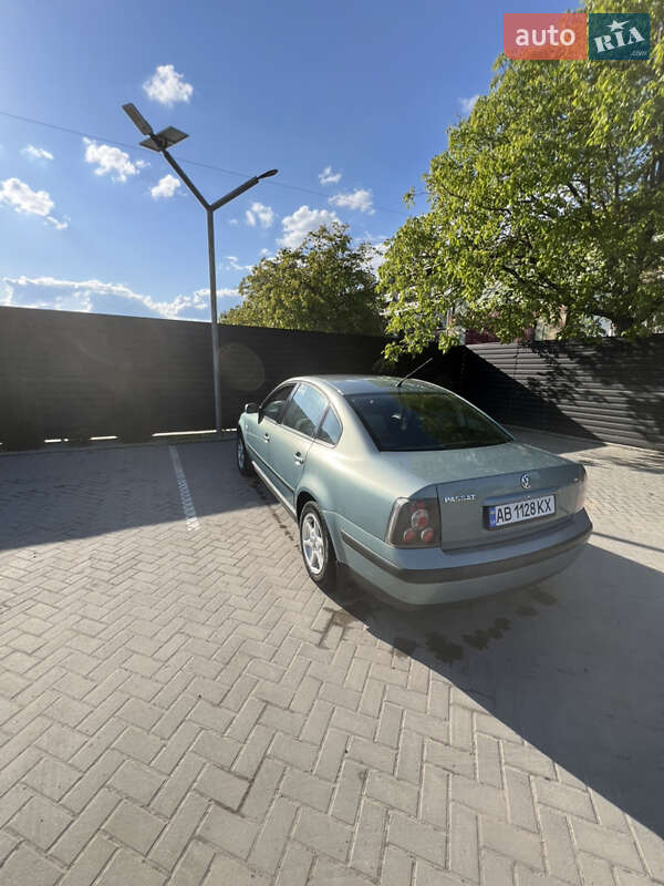 Седан Volkswagen Passat 1998 в Івано-Франківську