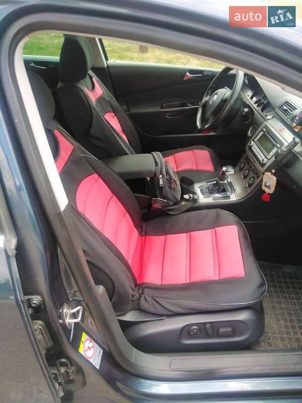 Универсал Volkswagen Passat 2006 в Калуше