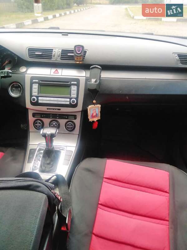 Универсал Volkswagen Passat 2006 в Калуше