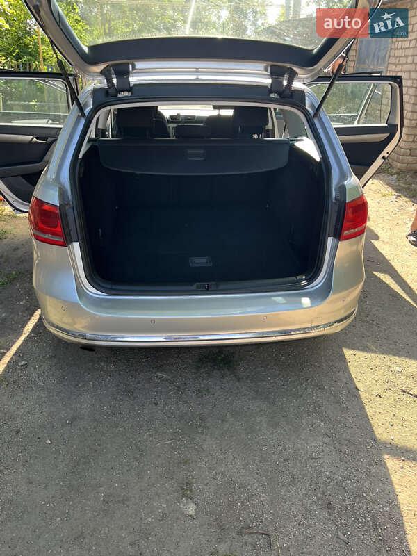 Універсал Volkswagen Passat 2014 в Васильківці