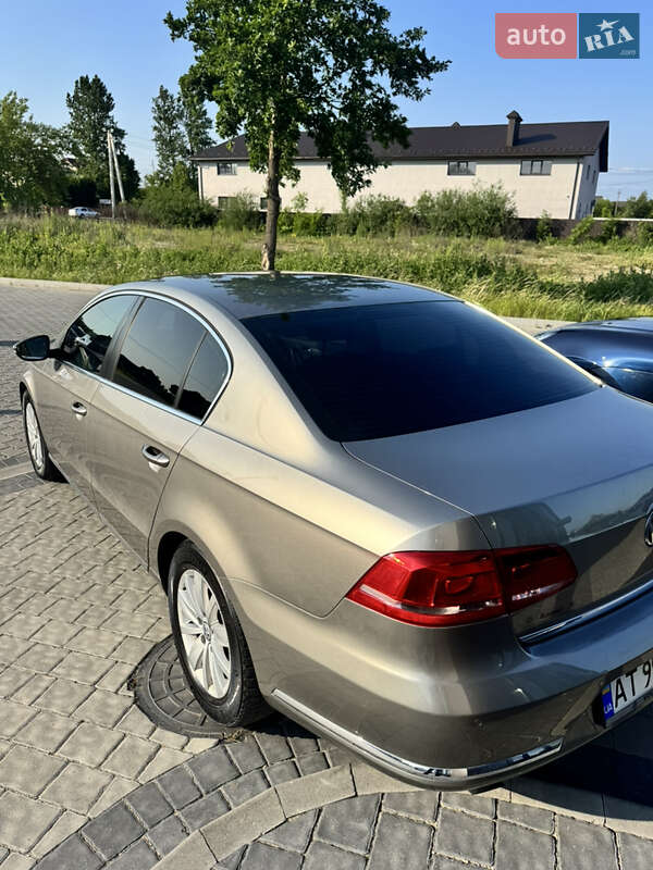 Седан Volkswagen Passat 2011 в Ивано-Франковске фото 4 Седан Volkswagen Passat 2011 в Ивано-Франковске