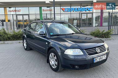 Седан Volkswagen Passat 2002 в Львові