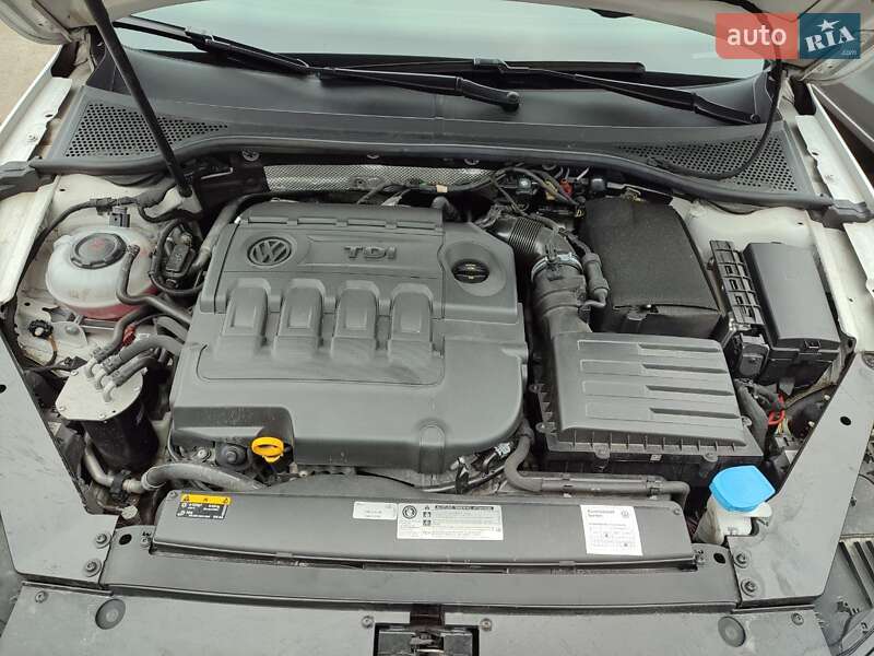Універсал Volkswagen Passat 2017 в Вишгороді