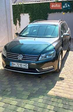 Универсал Volkswagen Passat 2011 в Подольске