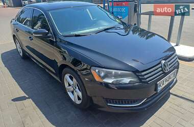 Седан Volkswagen Passat 2013 в Киеве