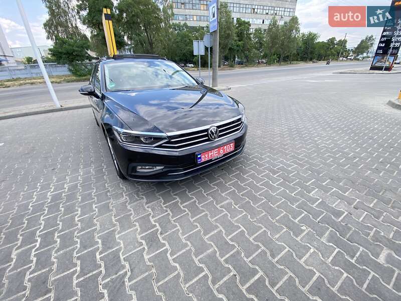 Універсал Volkswagen Passat 2021 в Дніпрі