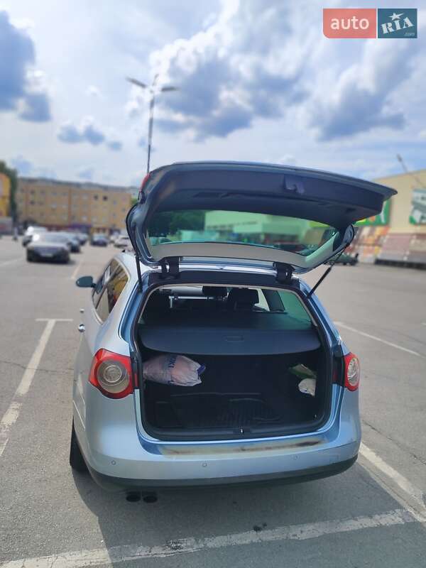 Универсал Volkswagen Passat 2008 в Житомире