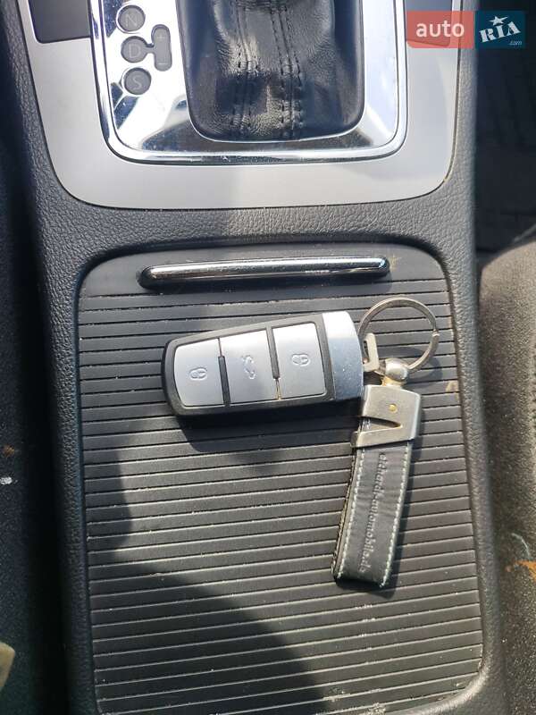 Универсал Volkswagen Passat 2008 в Житомире