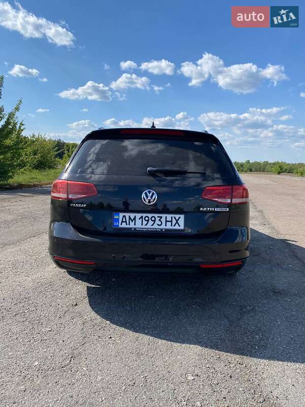 Универсал Volkswagen Passat 2015 в Житомире