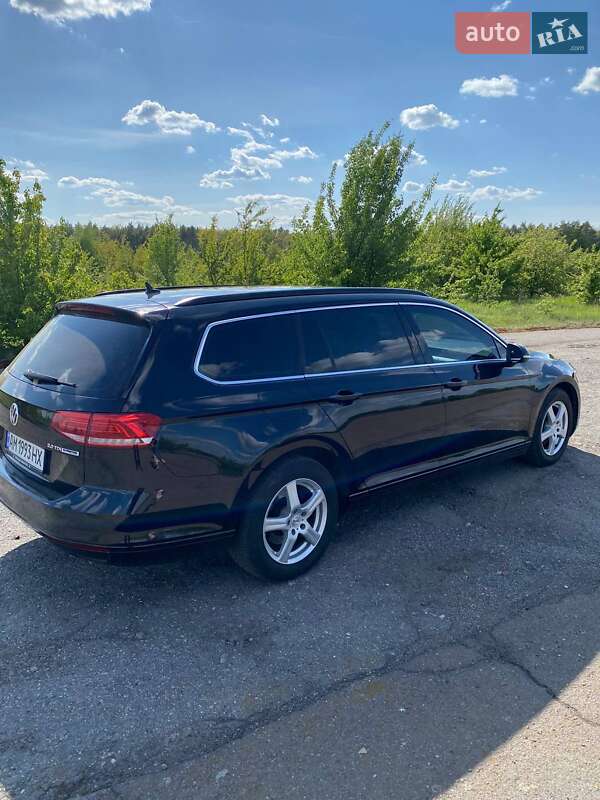 Универсал Volkswagen Passat 2015 в Житомире
