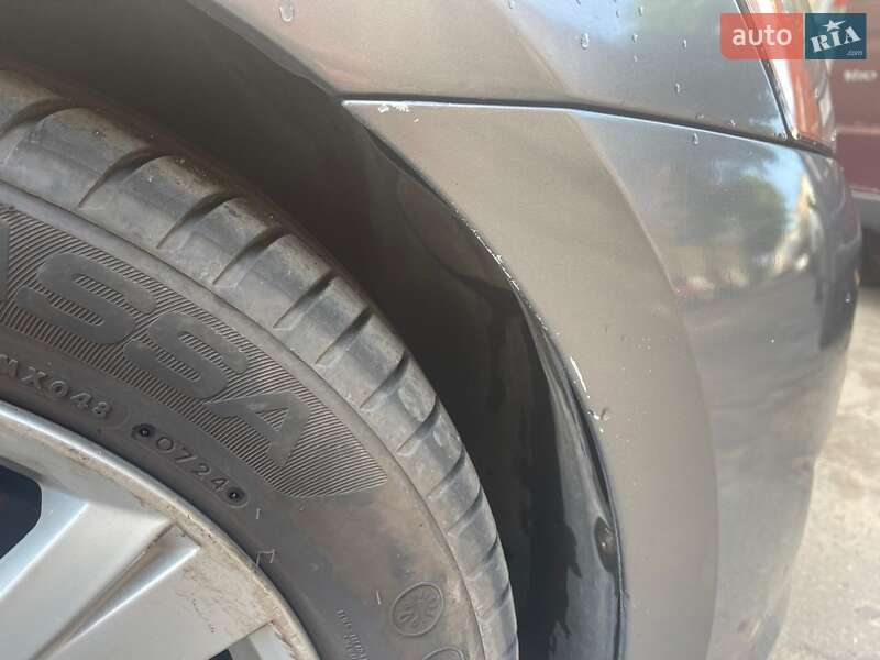 Седан Volkswagen Passat 2015 в Львове