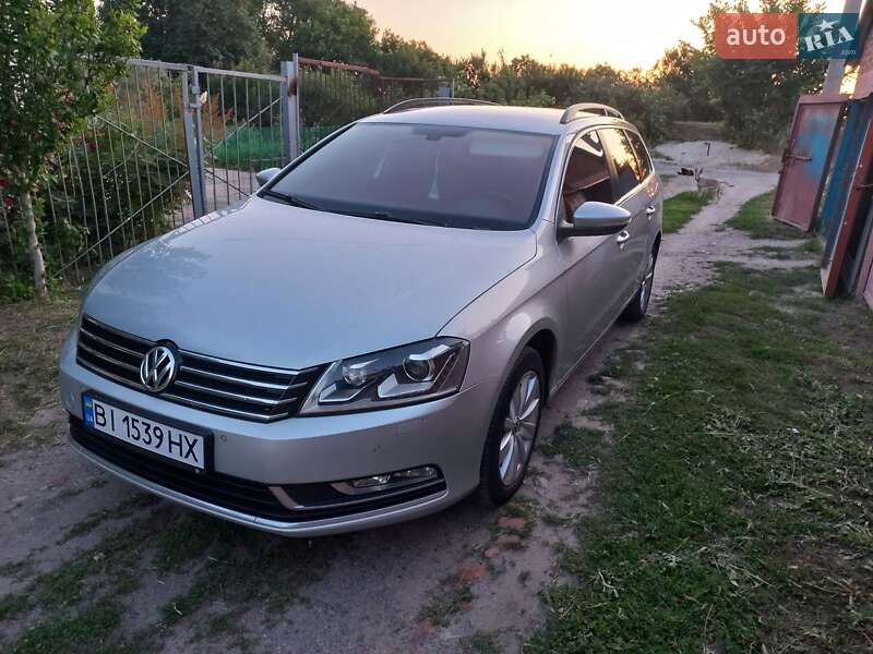Универсал Volkswagen Passat 2012 в Кременчуге