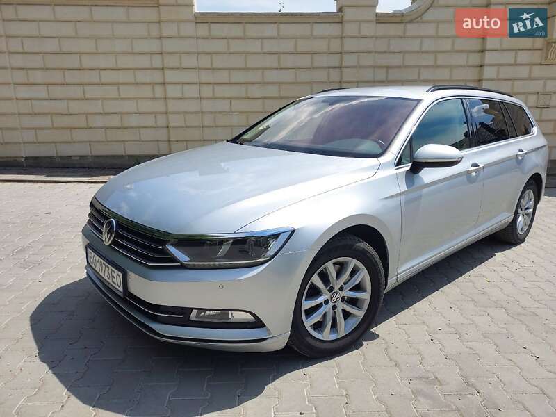Универсал Volkswagen Passat 2017 в Тернополе фото Универсал Volkswagen Passat 2017 в Тернополе