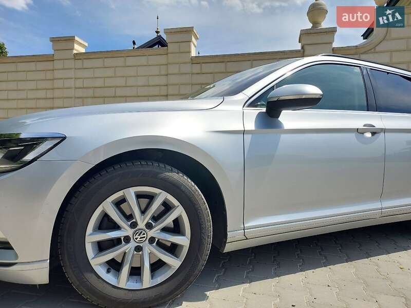 Универсал Volkswagen Passat 2017 в Тернополе фото 3 Универсал Volkswagen Passat 2017 в Тернополе