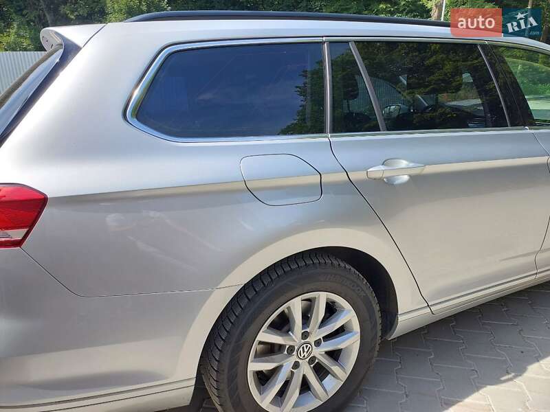 Универсал Volkswagen Passat 2017 в Тернополе фото 13 Универсал Volkswagen Passat 2017 в Тернополе