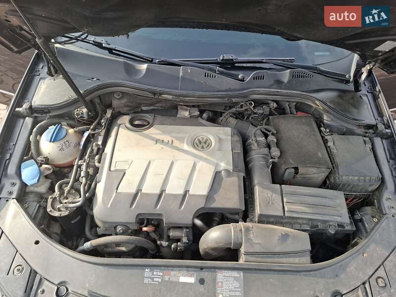 Универсал Volkswagen Passat 2008 в Хмельницком