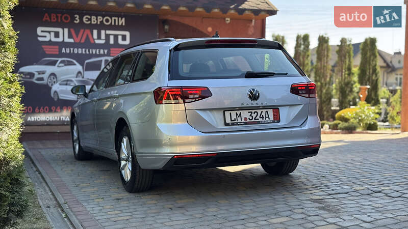 Универсал Volkswagen Passat 2021 в Сваляве