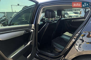 Седан Volkswagen Passat 2013 в 