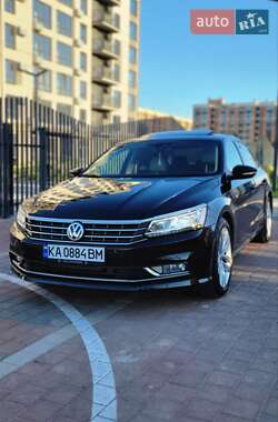 Седан Volkswagen Passat 2017 в Киеве