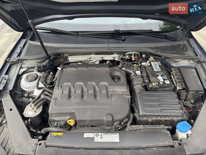 Универсал Volkswagen Passat 2019 в Ужгороде