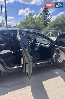 Седан Volkswagen Passat 2007 в 