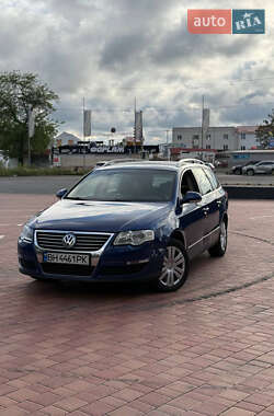 Универсал Volkswagen Passat 2006 в Одессе