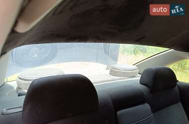 Седан Volkswagen Passat 2000 в 