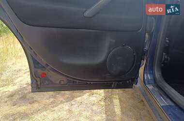 Седан Volkswagen Passat 2000 в 