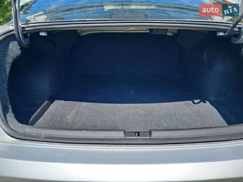 Седан Volkswagen Passat 2017 в Ржищеве фото 10 Седан Volkswagen Passat 2017 в Ржищеве