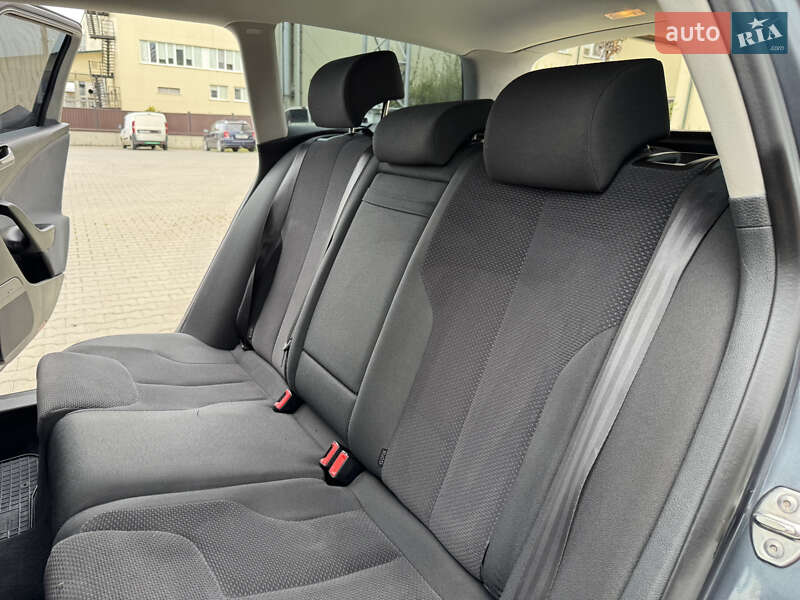 Универсал Volkswagen Passat 2009 в Луцке