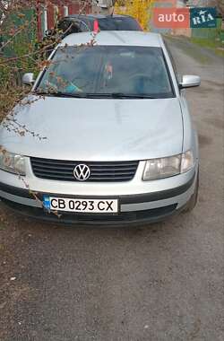 Седан Volkswagen Passat 1999 в Чернігові