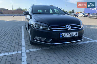 Универсал Volkswagen Passat 2012 в Тернополе