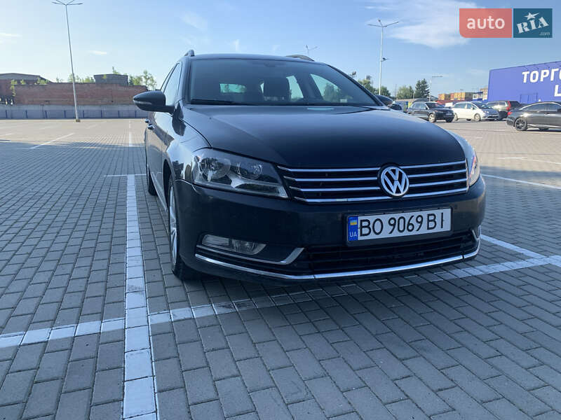 Универсал Volkswagen Passat 2012 в Тернополе