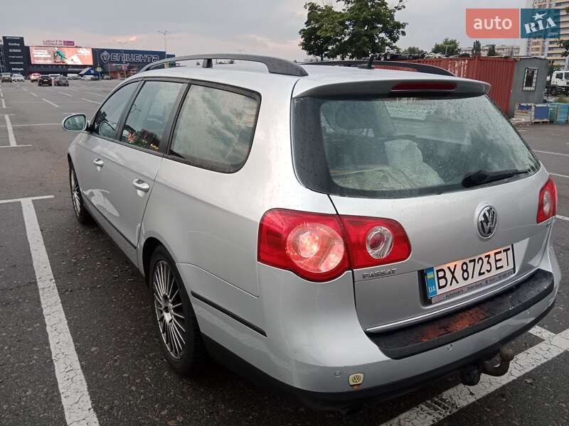 Универсал Volkswagen Passat 2006 в Киеве