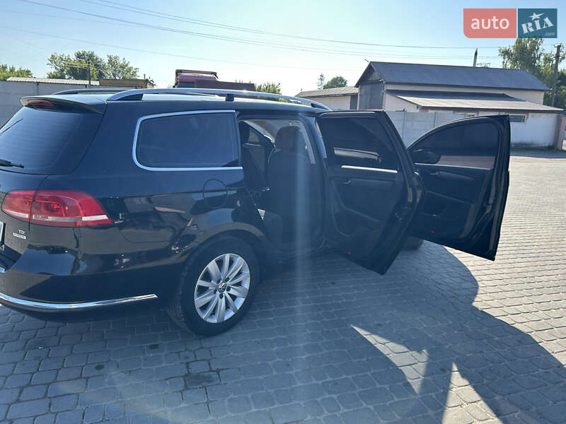Универсал Volkswagen Passat 2011 в Хмельницком