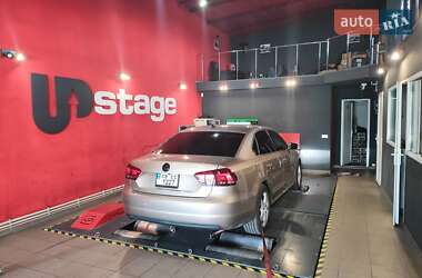 Седан Volkswagen Passat 2014 в 
