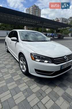 Седан Volkswagen Passat 2014 в Хмельницком