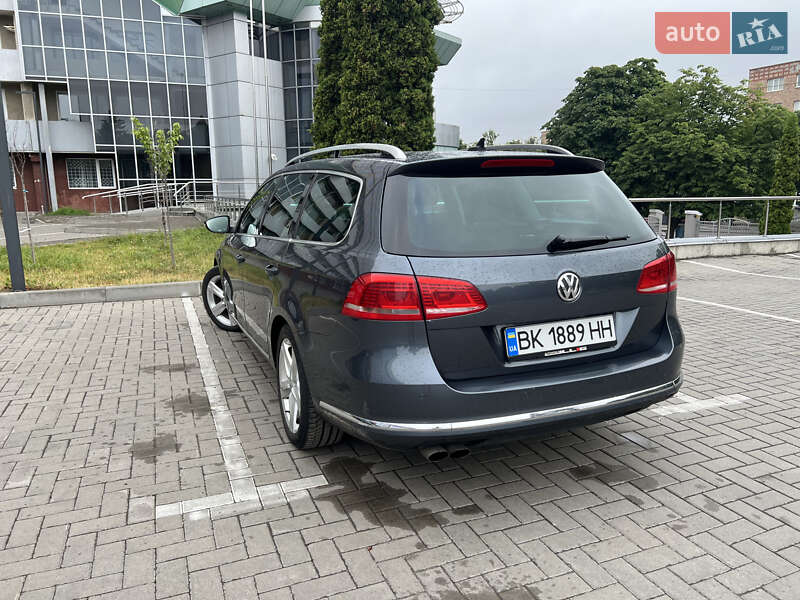 Универсал Volkswagen Passat 2011 в Луцке