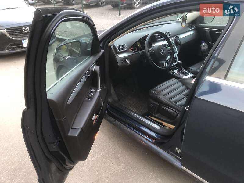 Універсал Volkswagen Passat 2011 в Ємільчиному