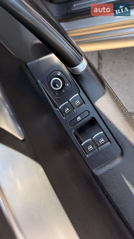 Седан Volkswagen Passat 2013 в Броварах