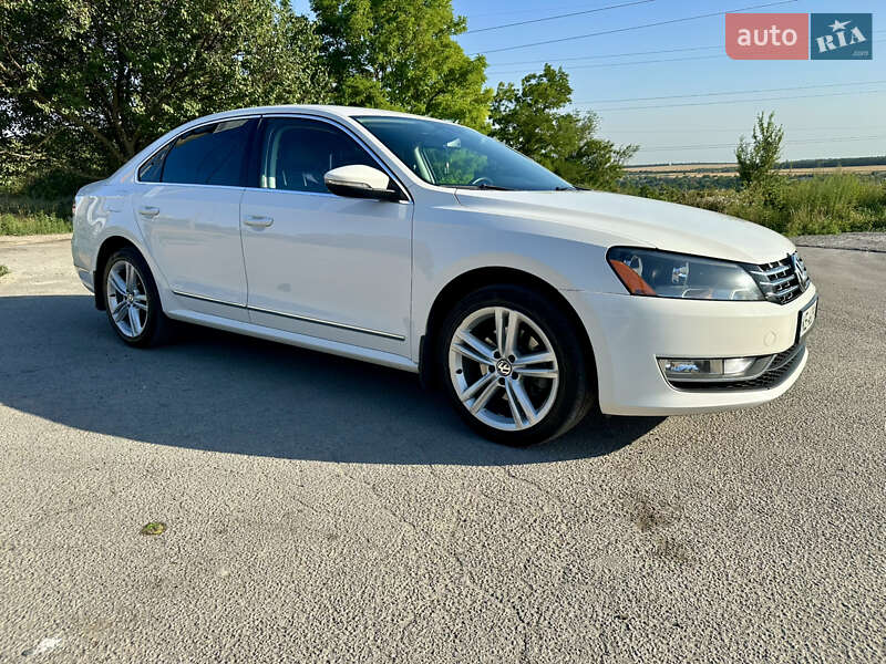 Седан Volkswagen Passat 2012 в Днепре фото 8 Седан Volkswagen Passat 2012 в Днепре