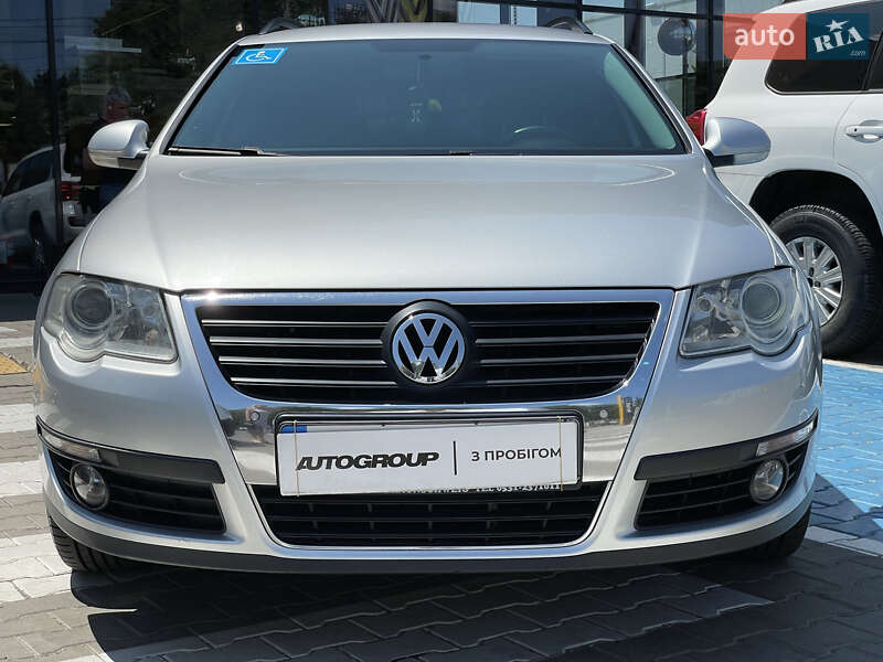 Универсал Volkswagen Passat 2010 в Одессе
