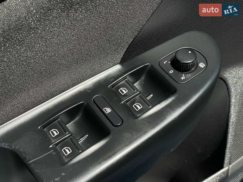 Универсал Volkswagen Passat 2010 в Одессе