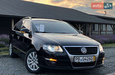 Универсал Volkswagen Passat 2010 в Дрогобыче