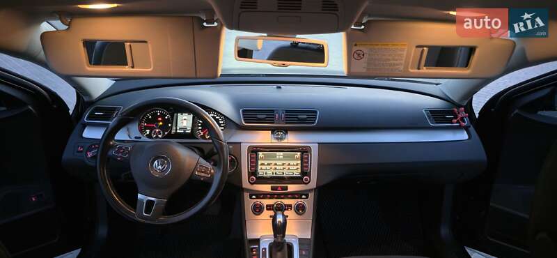 Универсал Volkswagen Passat 2014 в Харькове