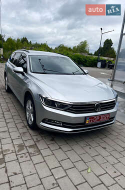 Універсал Volkswagen Passat 2015 в 