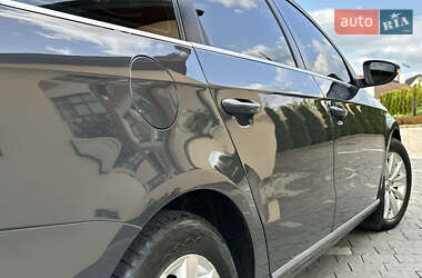 Універсал Volkswagen Passat 2013 в 