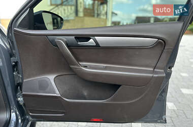 Універсал Volkswagen Passat 2013 в 